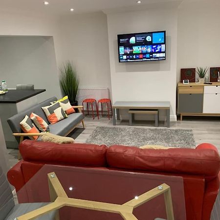 Beautiful 5Bedroom Hse-Contractor/Family/Corporate Dartford Extérieur photo